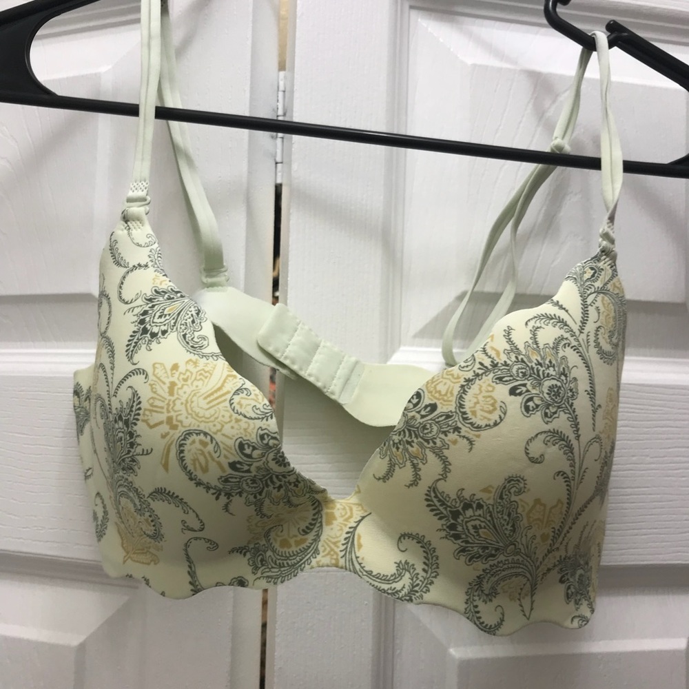 Victoria Secret Bra